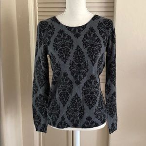 Super soft knitted sweater